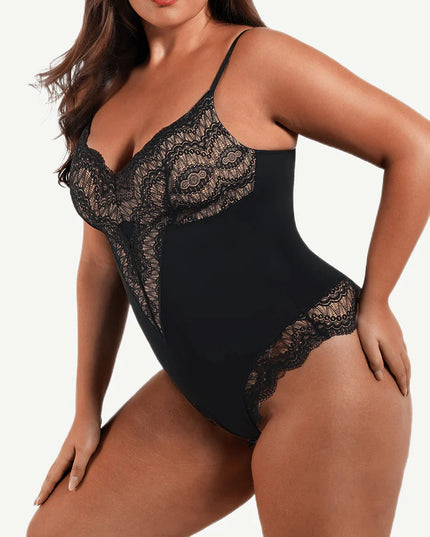 Novelia™ Elegant Sculpt – krajkové body s tanga strihom