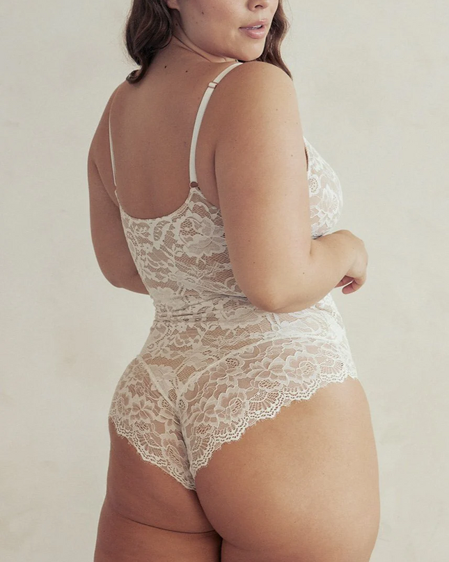 Novelia™ Prémiové Čipkované Tvarujúce Body