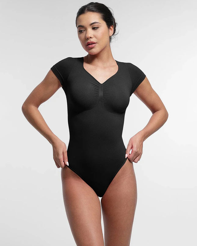 Novelia™ Sculpt – tvarujúce body s krátkym rukávom a tanga strihom