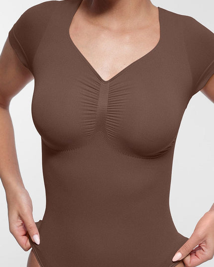 Novelia™ Sculpt – tvarujúce body s krátkym rukávom a tanga strihom