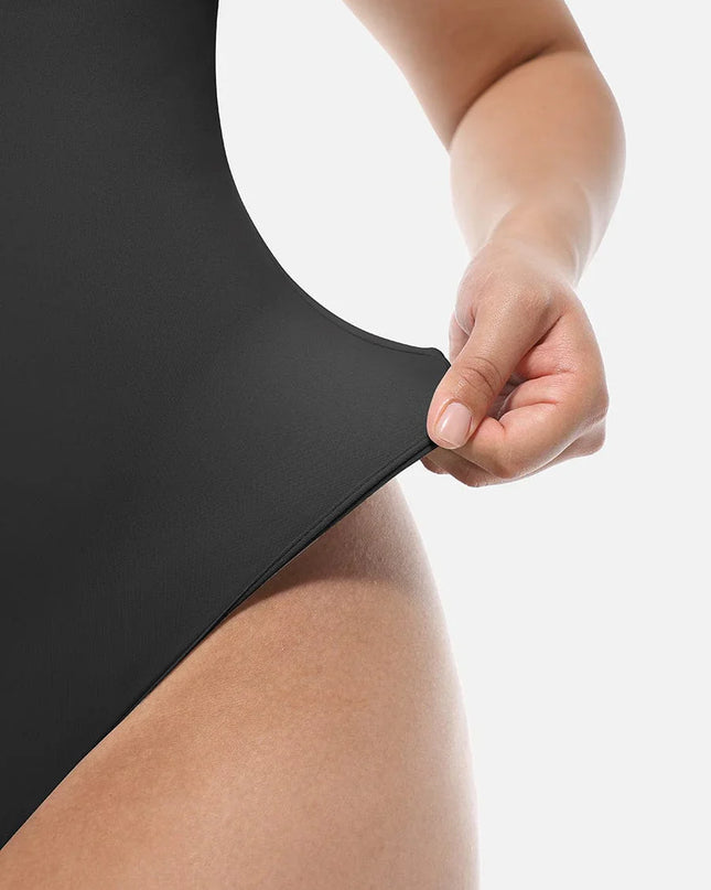 Novelia™ Sculpt – tvarujúce body so štvorcovým výstrihom a tanga strihom