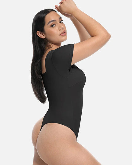 Novelia™ Sculpt – tvarujúce body so štvorcovým výstrihom a tanga strihom
