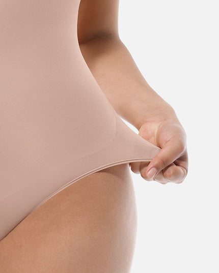 Novelia™ Sculpt – tvarujúce body s klasickým nohavičkovým strihom