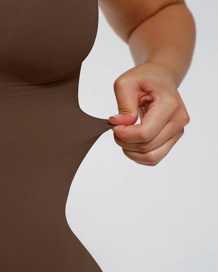 Novelia™ Sculpt – tvarujúce body s klasickým nohavičkovým strihom